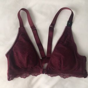 Victoria Secret Front-Close Bralette